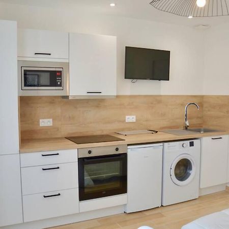 Superbe Studio Idealement Situe ! Avoine Exteriör bild